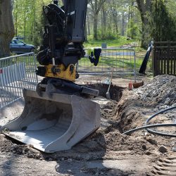 Anslutning av vatten och avlopp till enfamiljshus i Kalmar.